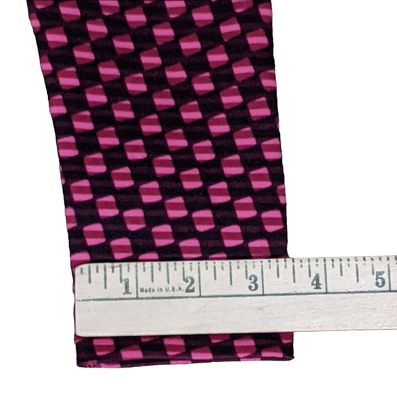 Lululemon Workout Leggings Size 2 - Picture 7 of 9